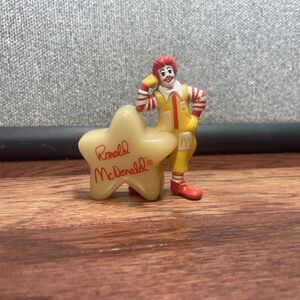 1988 Vintage McDonalds Ronald McDonald Glow In The Dark Star PVC Toy Figure